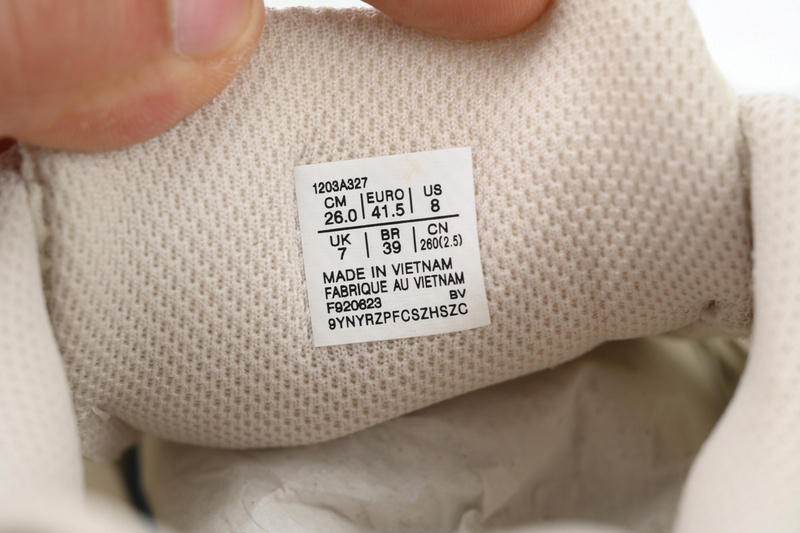 Asics Gel 1130 'Birch Sand Peach' 1203A327-201