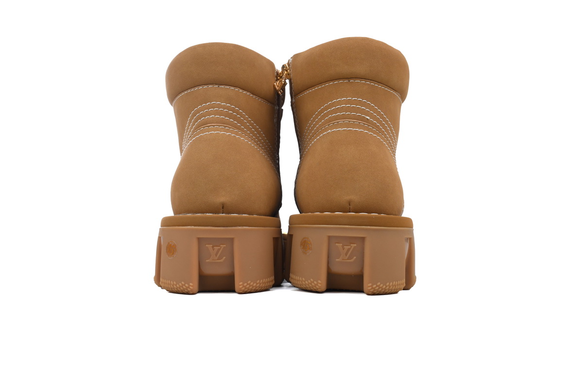 LOUIS VUITTON Martin boots Brown