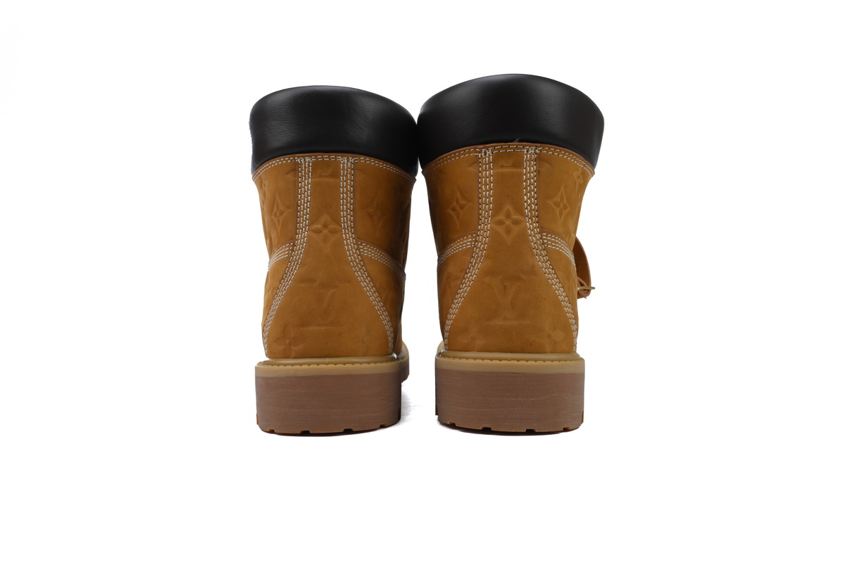 LOUIS VUITTON x Timberland 6-In Ankle Boot Brown
