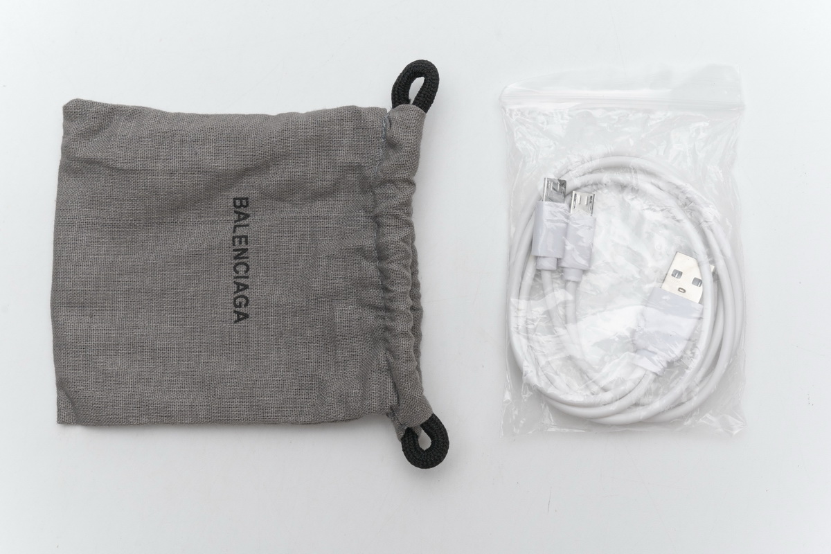 Balenciaga Track Black 555032 W1GB7 1000 (LED)