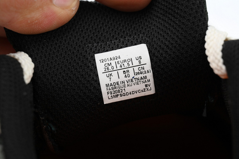 Asics HAL STUDIOS x Gel 1130 'Forest' 1201A924-300