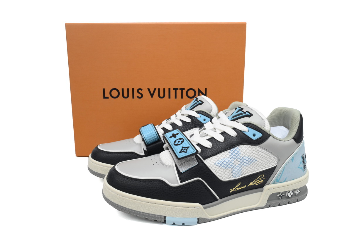 LOUIS VUITTON Trainer Black Blue