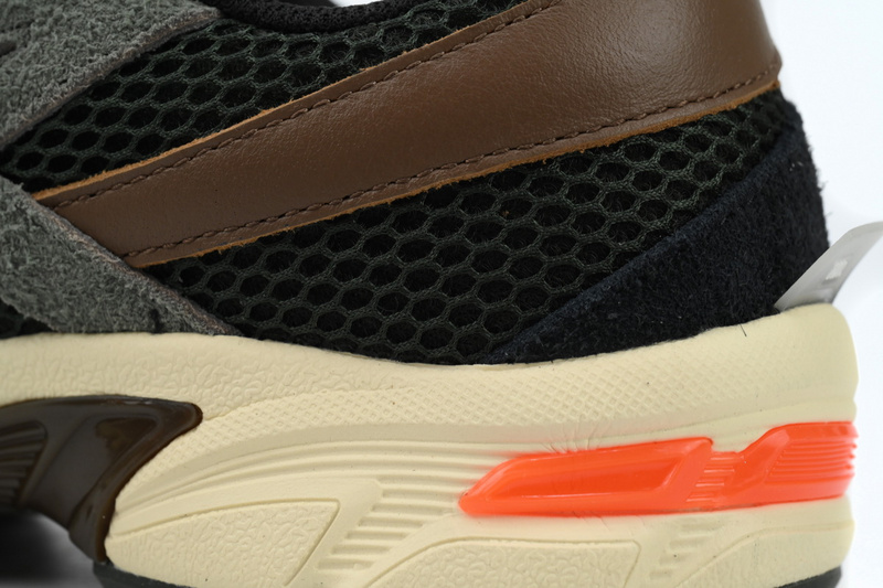 Asics HAL STUDIOS x Gel 1130 'Forest' 1201A924-300