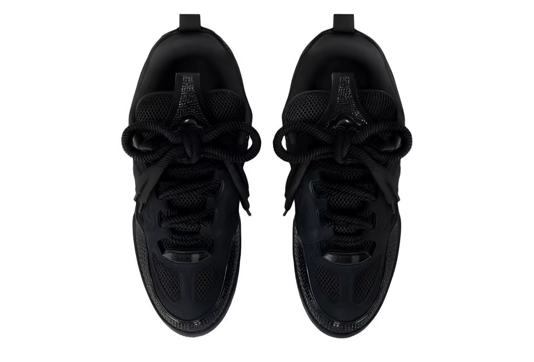 Louis Vuitton Skate All Black