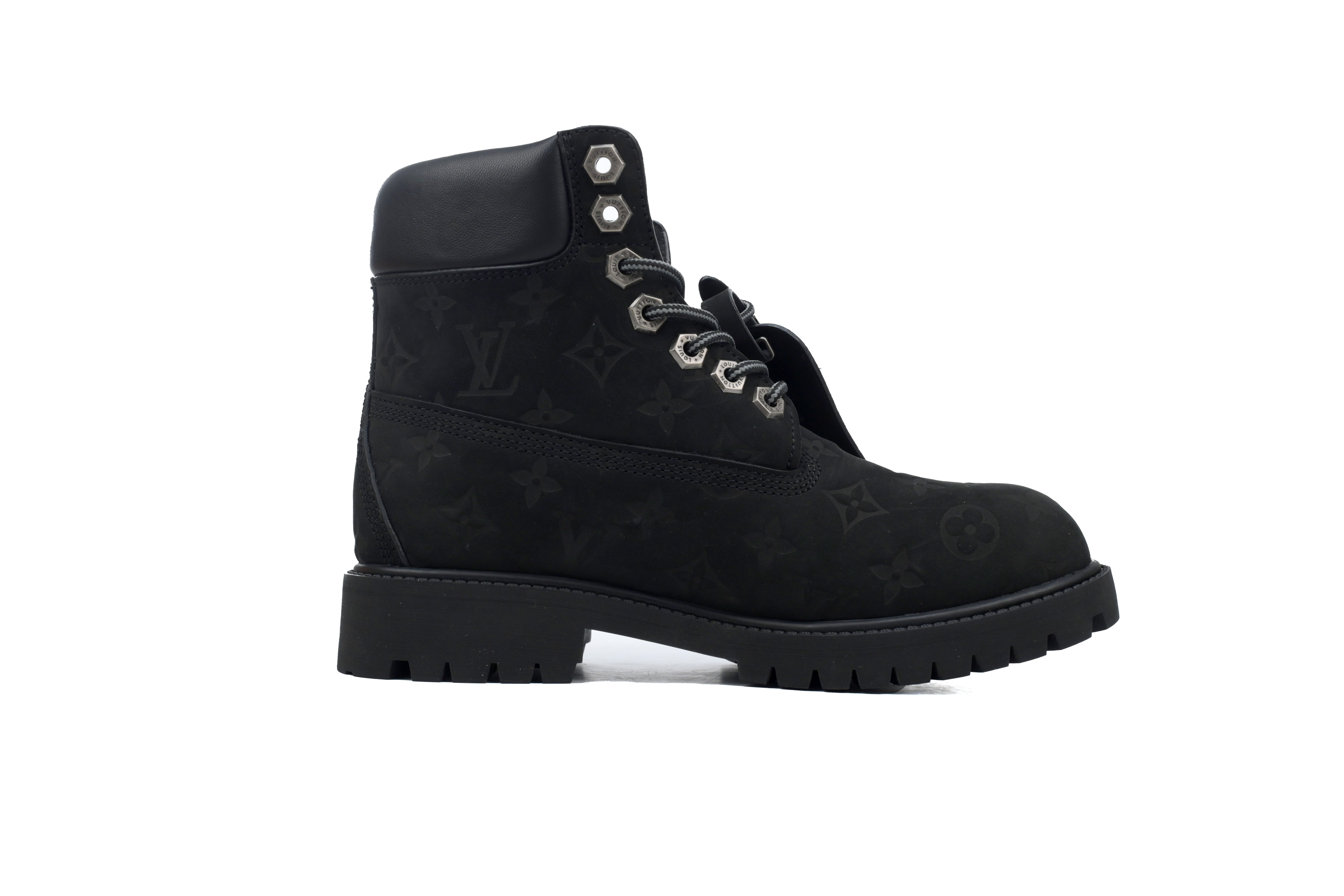 LOUIS VUITTON x Timberland 6-In Ankle Boot Black
