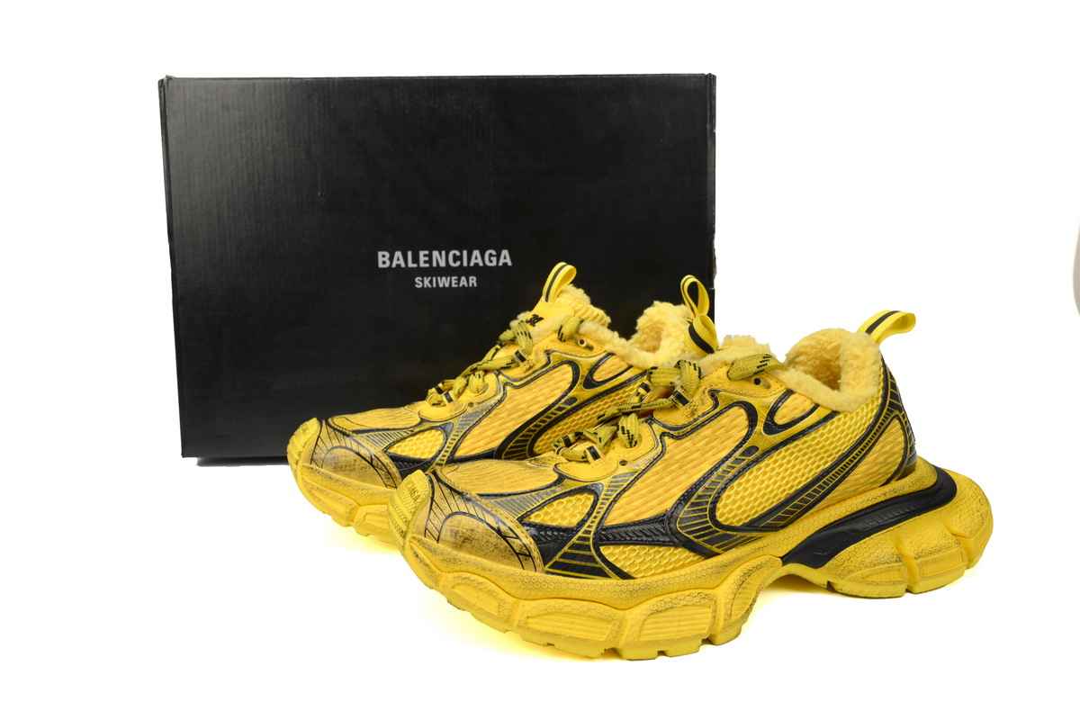 Balenciaga Yellow Ice Velvet 766034 WSXR2 7010