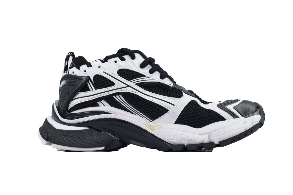 Balenciaga Runner Sneaker 'White Black' 772774 W3RMU 9010