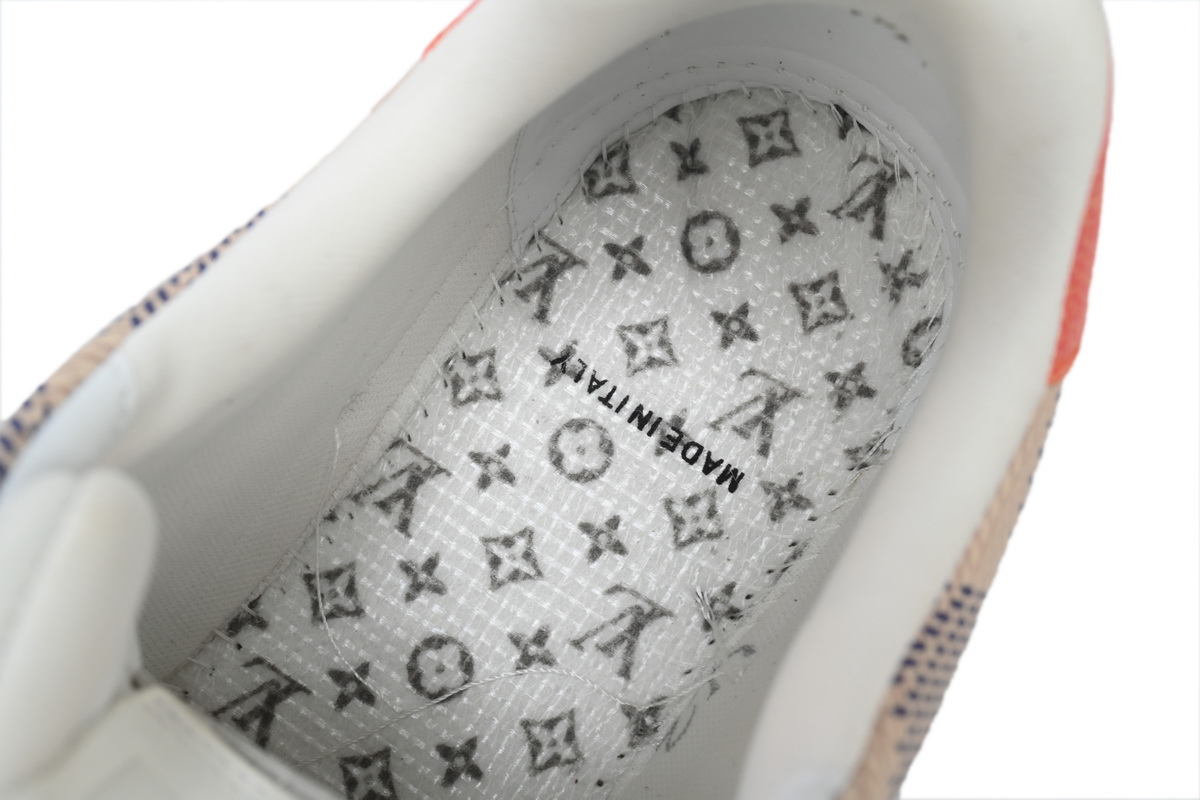 LOUIS VUITTON Trainer White Orange