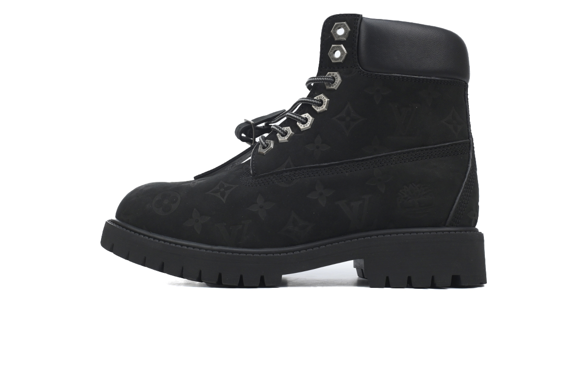 LOUIS VUITTON x Timberland 6-In Ankle Boot Black