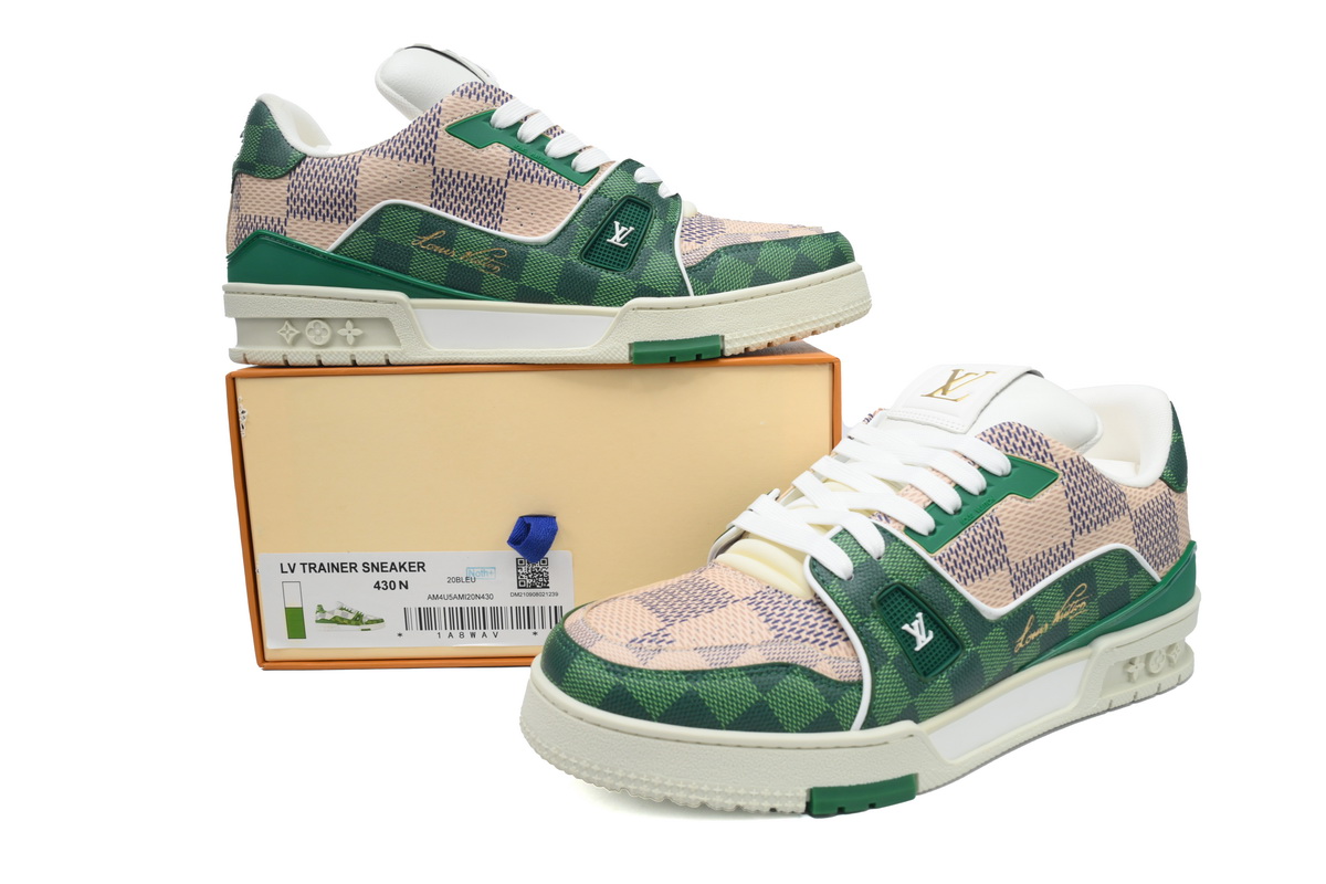 LOUIS VUITTON Trainer White Green