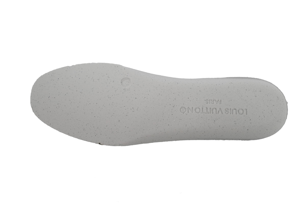 LOUIS VUITTON Trainer White Khaki