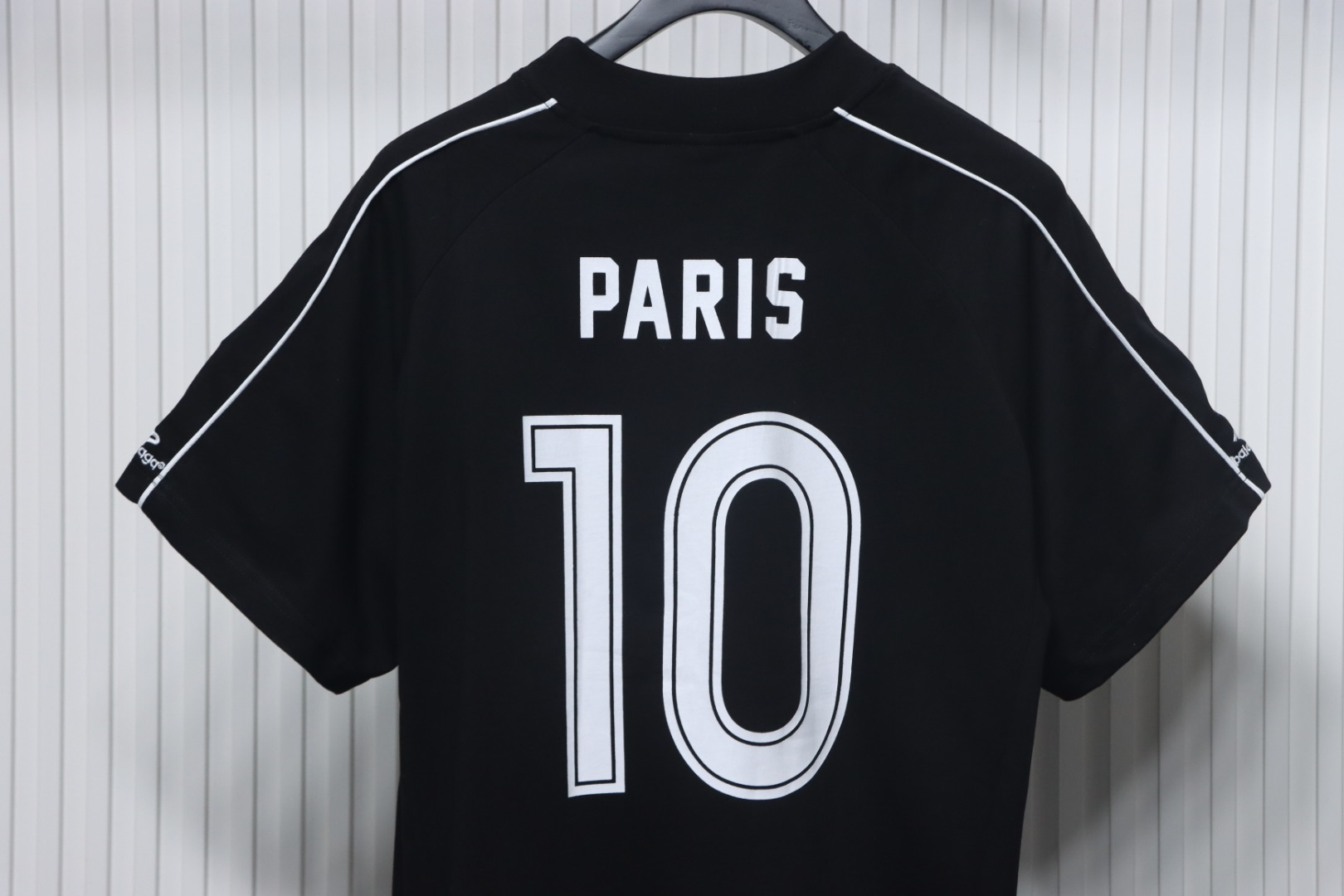 Balenciaga Lion Crest Soccer T-Shirt Black