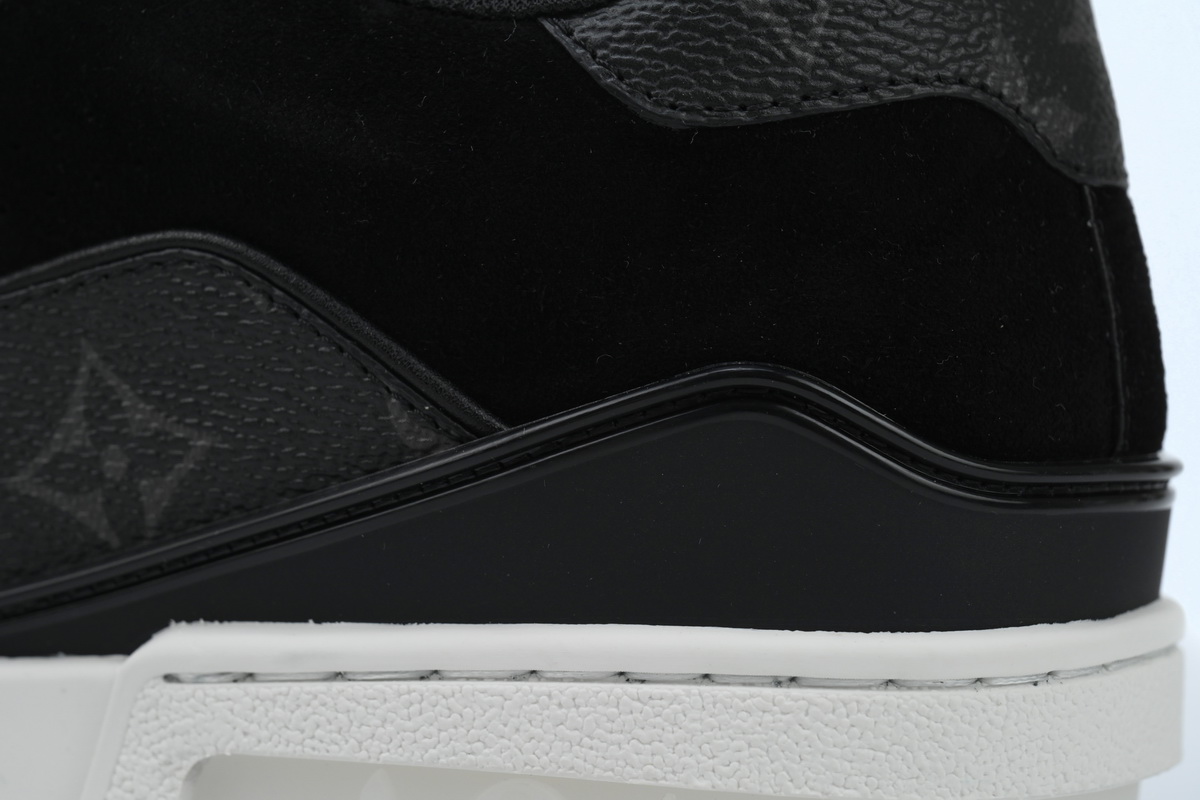 Louis Vuitton Louis Vuitton Trainer Black