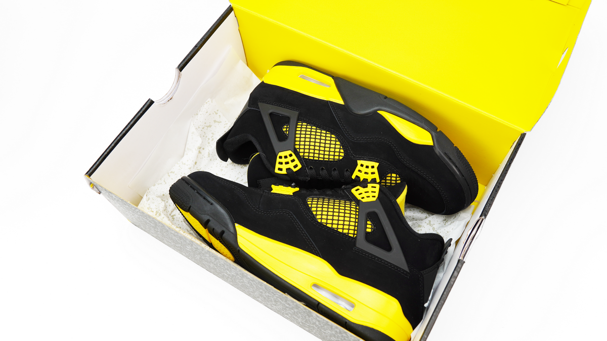 Air Jordan 4 Thunder DH6927-017