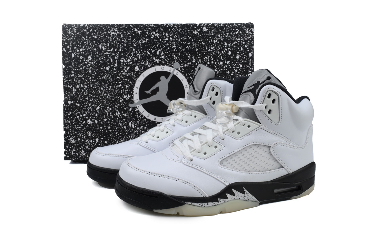 Air Jordan 5 Retro 'White Black' DD0587-110
