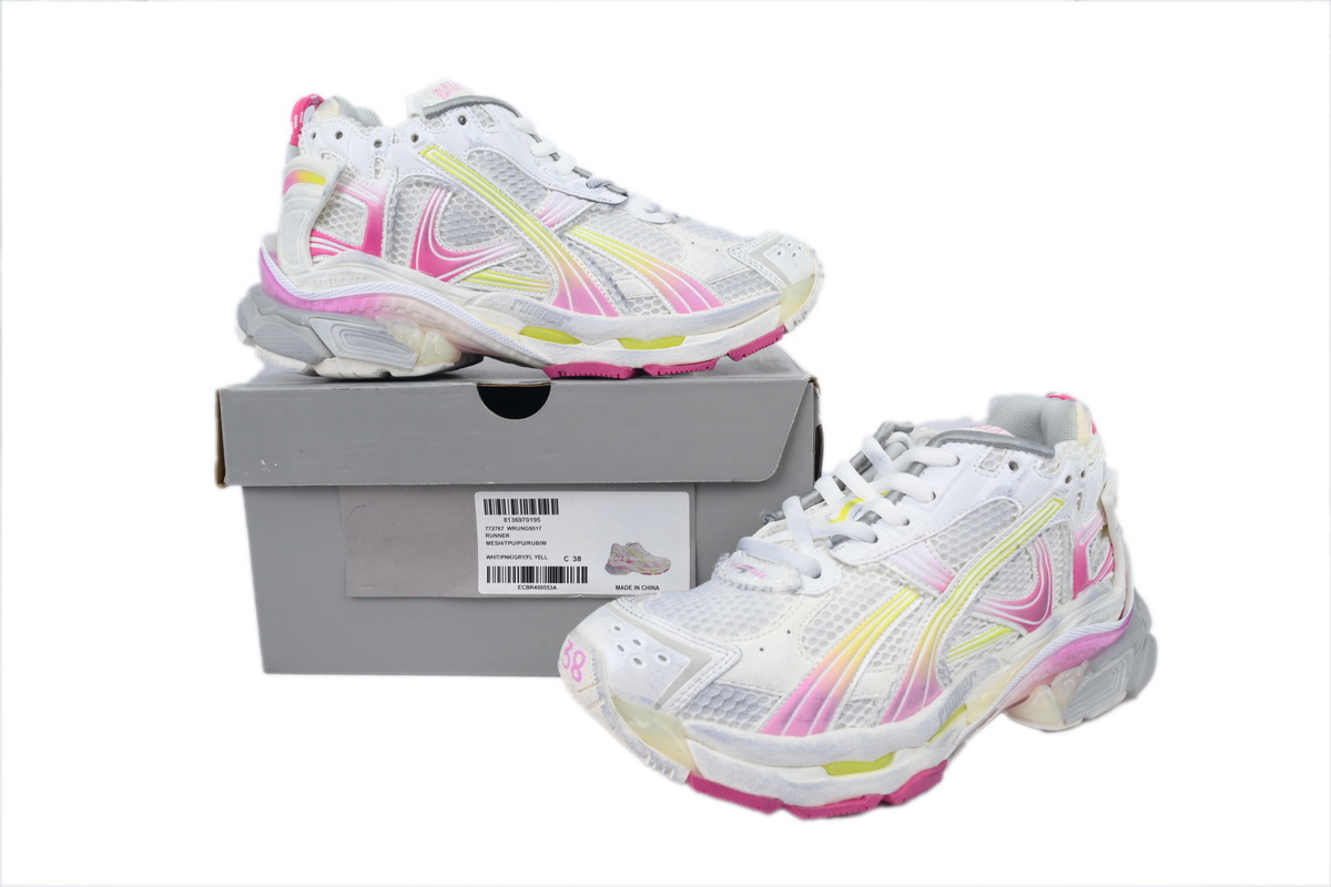 Balenciaga Runner Sneaker Gradient Yellow Powder 772767 WRUNG 9517