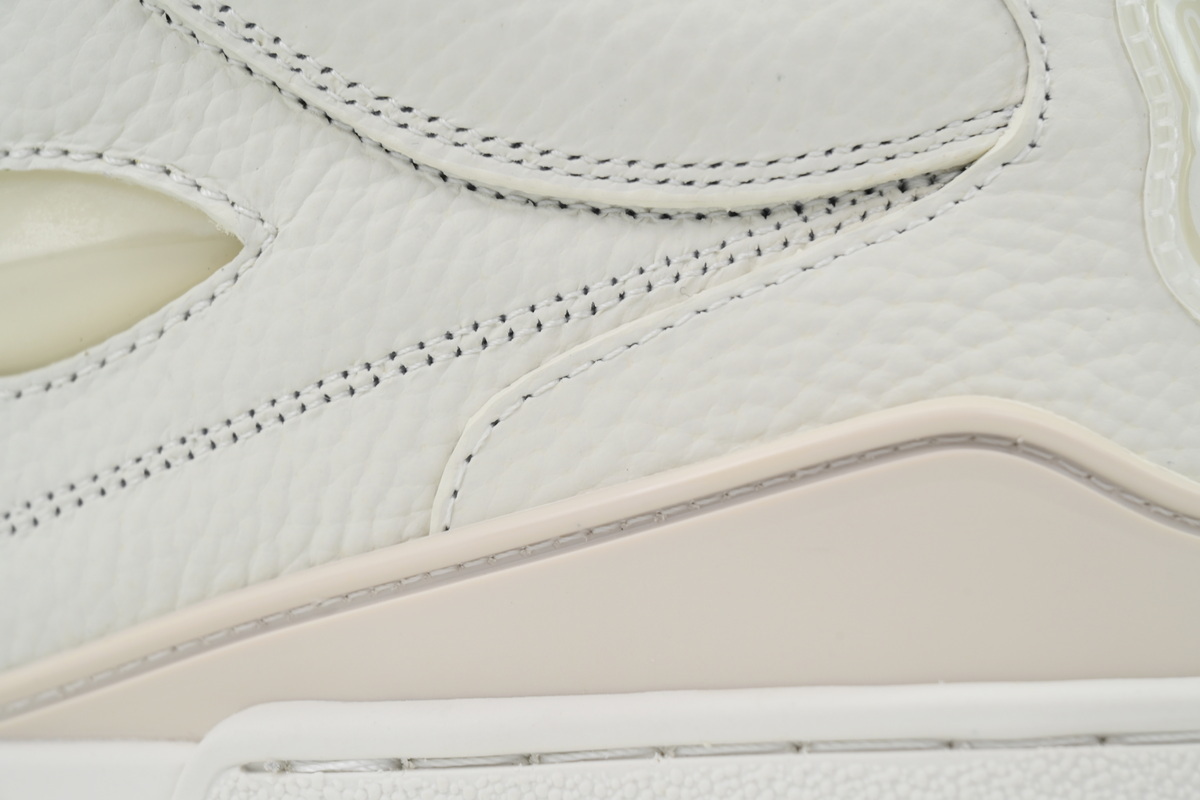 LOUIS VUITTON all white