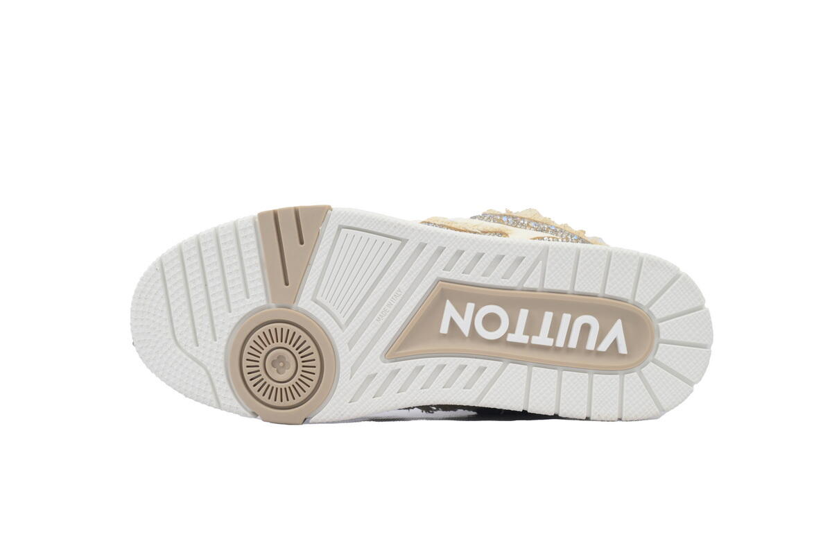 Louis Vuitton Skate Horse Hair Apricot Diamond