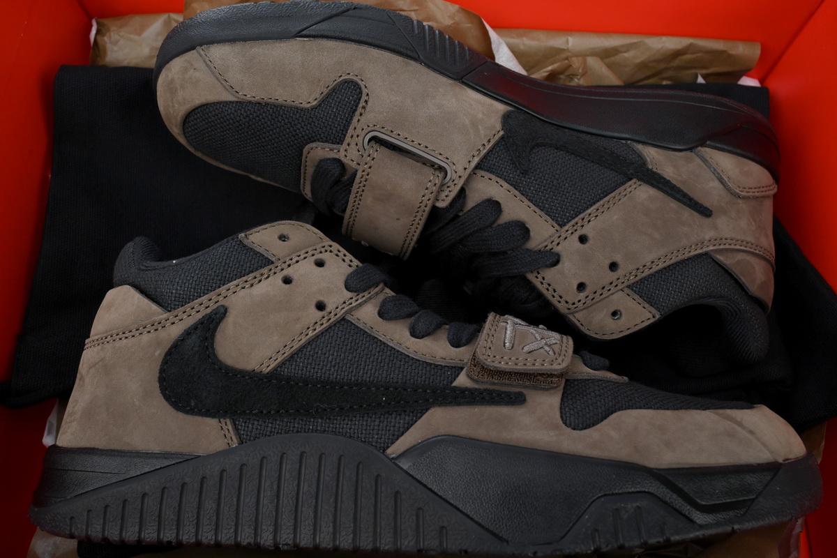 Air Jordan Jumpman Jack TR Travis Scott Mocha FZ8117-204