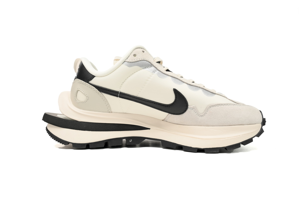 Sacai x Nike VaporWaffle Sesame and Beige Black DD1875-101