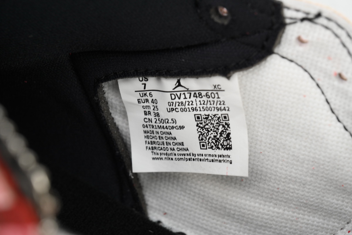 Marvel x Air Jordan 1 Retro High OG 'Next Chapter' DV1748-601