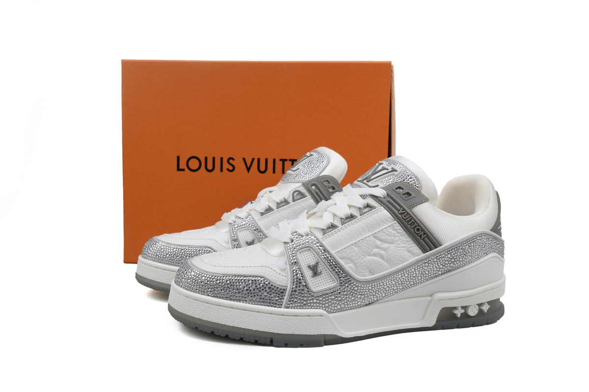 LOUIS VUITTON Trainer Grey white