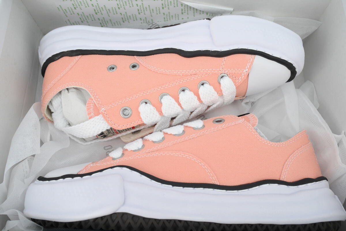 MIHARA YASUHIRO WhitePink NO.725