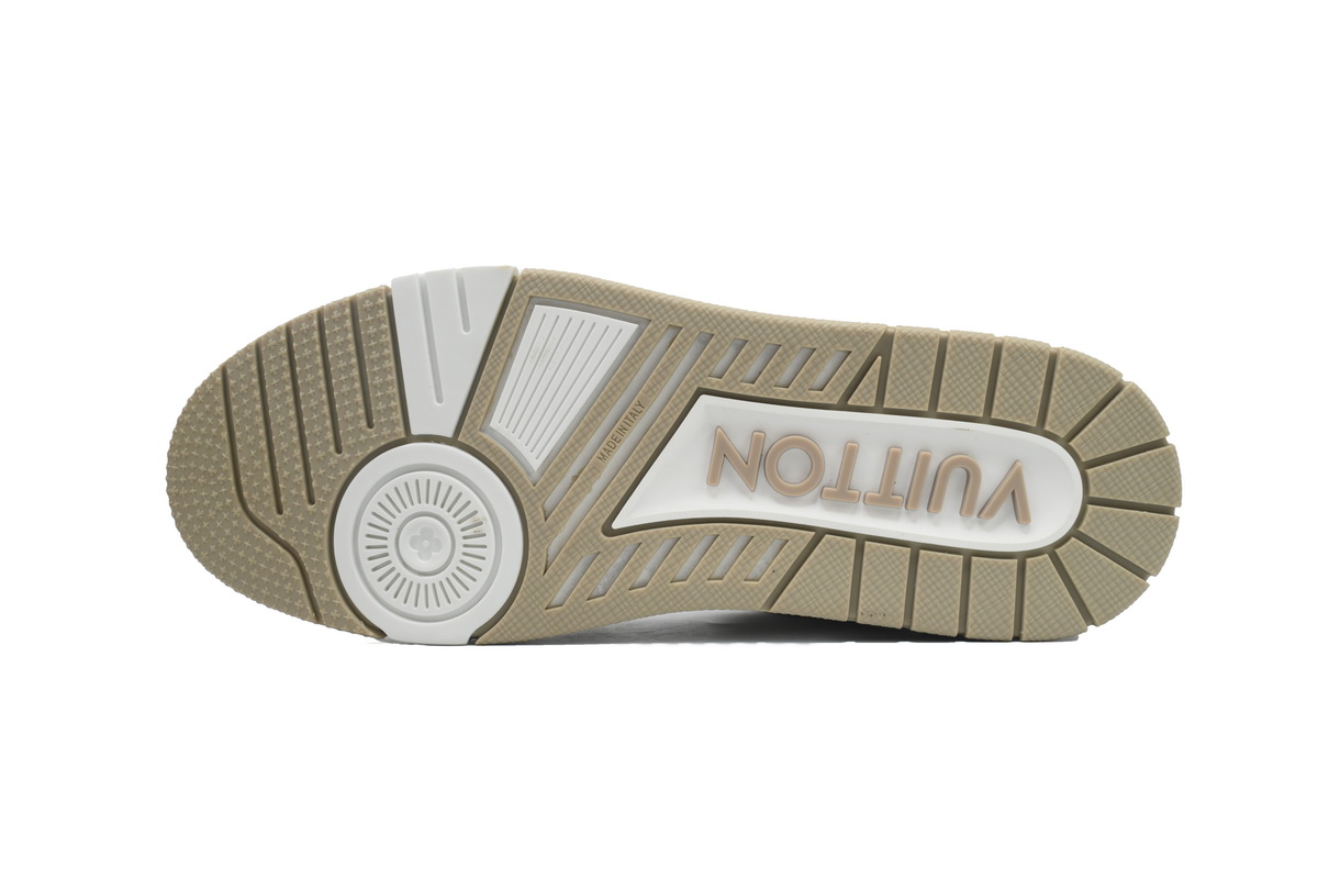 LOUIS VUITTON Trainer White Khaki