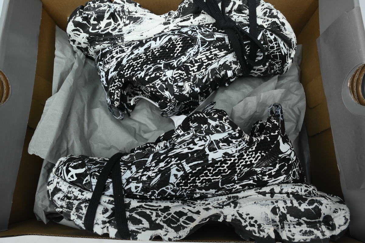 Balenciaga Luminous Black Graffiti 734731 W3XDC 0236