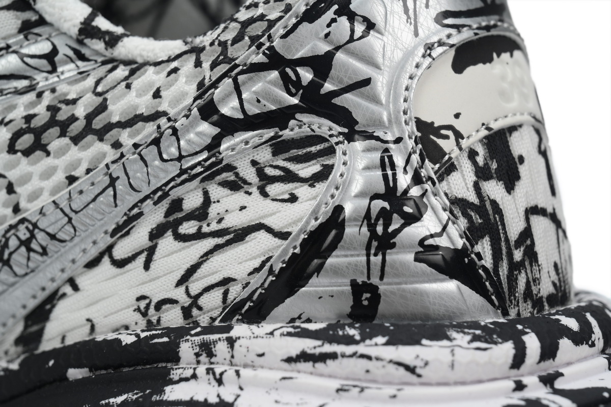 Balenciaga Luminous White Graffiti 734731 W3XDC 0135