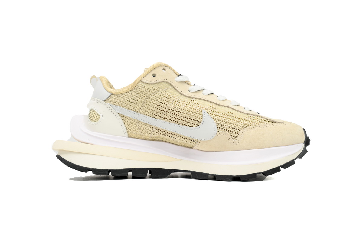 Sacai x VaporWaffle “Tour Yellow ” CV1363-108