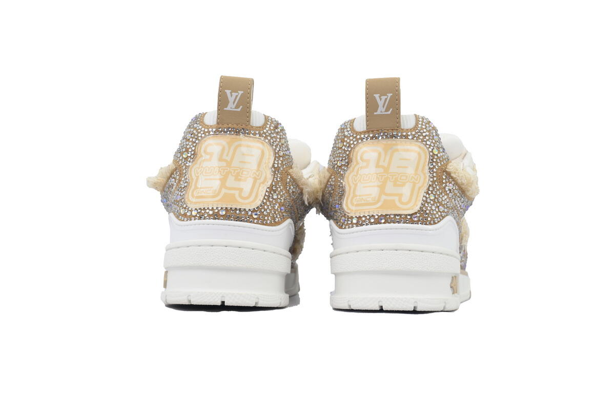 Louis Vuitton Skate Horse Hair Apricot Diamond