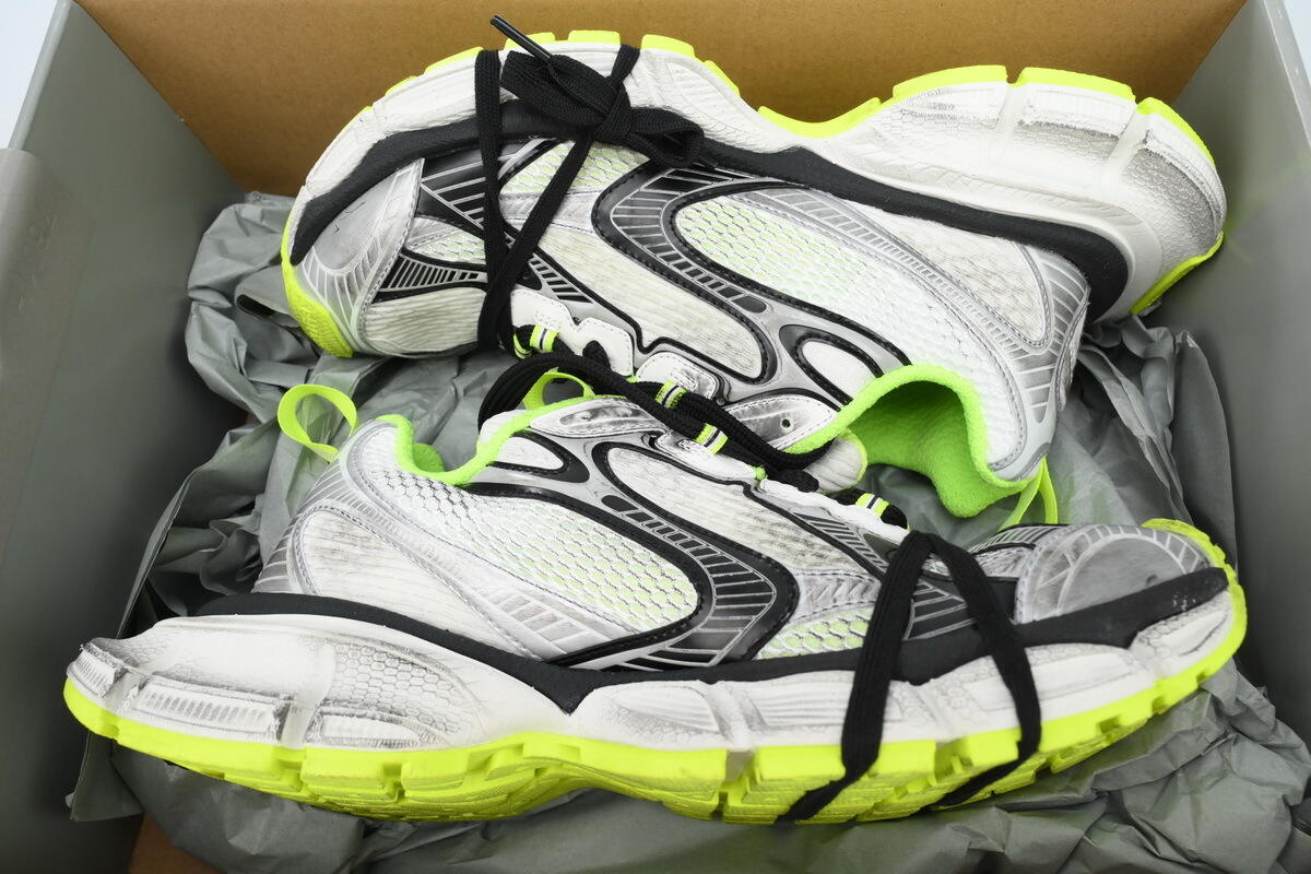 Balenciaga Grey Green 734734 W3XL5 9031