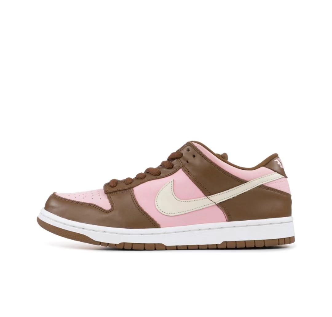 Nike SB Dunk Low Stussy Cherry 304292-671