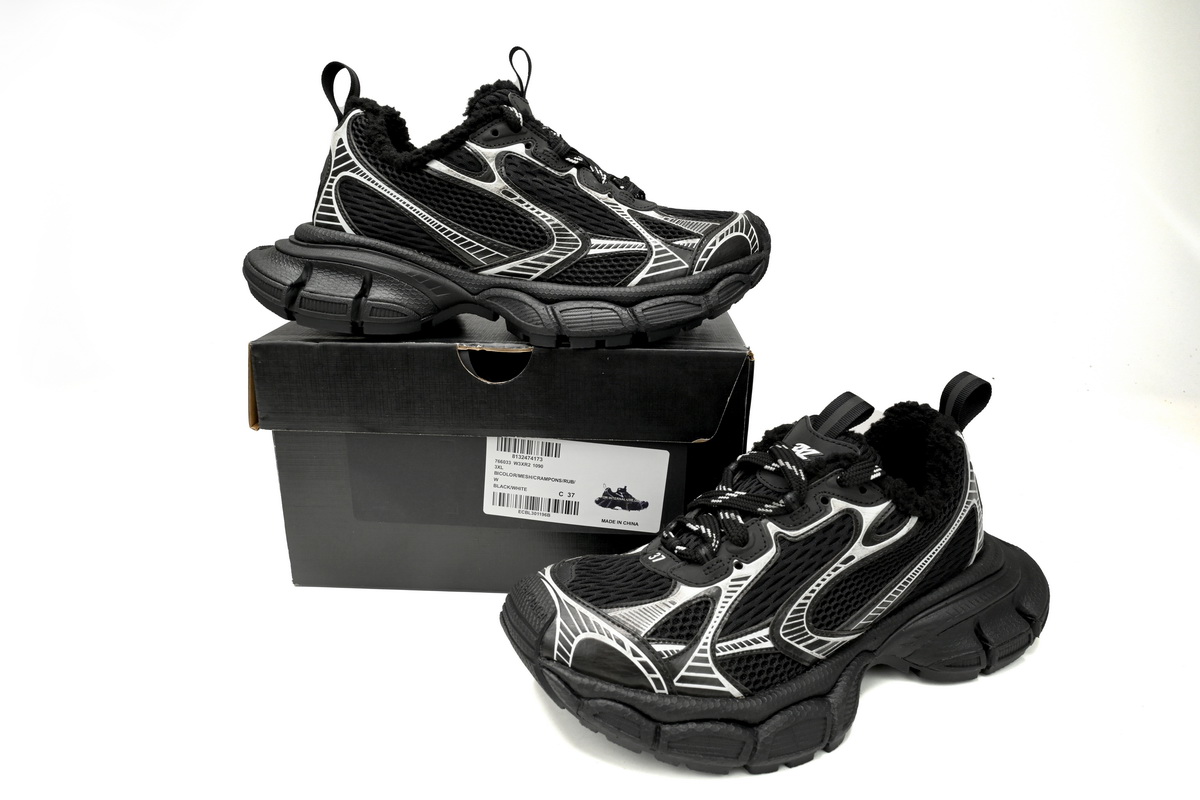 Balenciaga Black And White 734734 W3XL2 1090