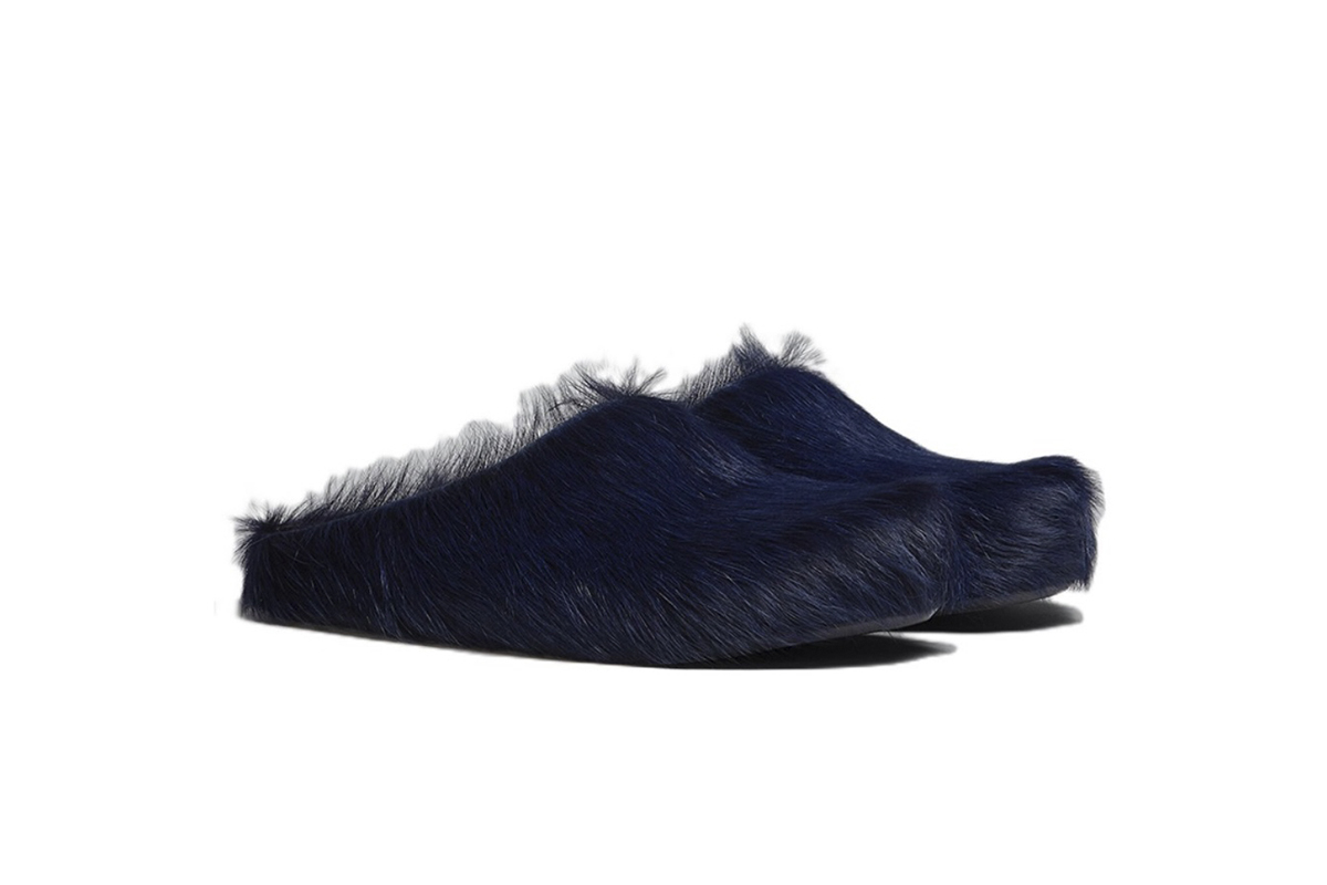 Marni Long hair Calfskin Fussbett Sabot Navy SBMR000600P412200B84