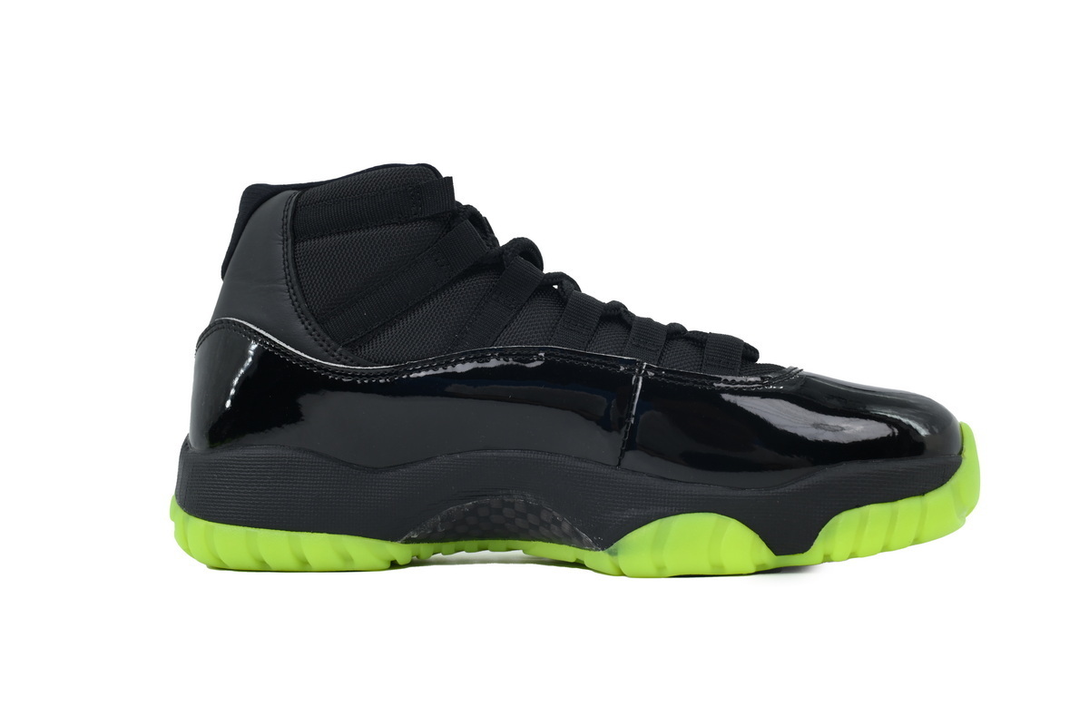 Air Jordan 11 Retro Clown CT8012-003