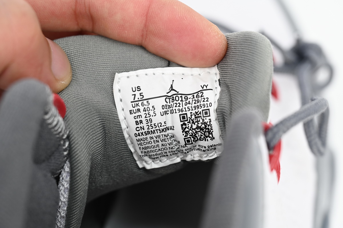 Air Jordan 9 “Fire Red” CT8019-162