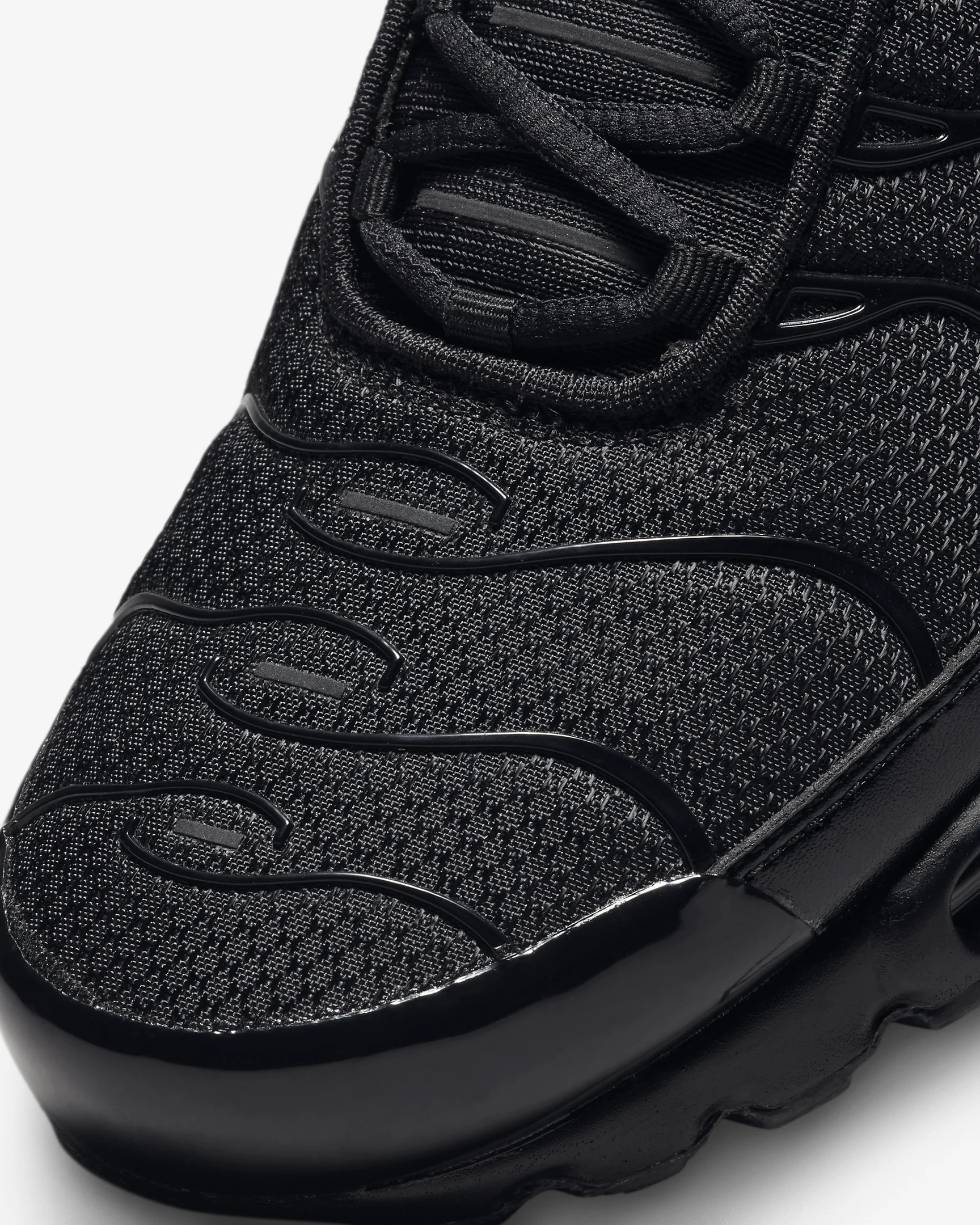 Nike Air Max Plus Triple Black FB8479-001