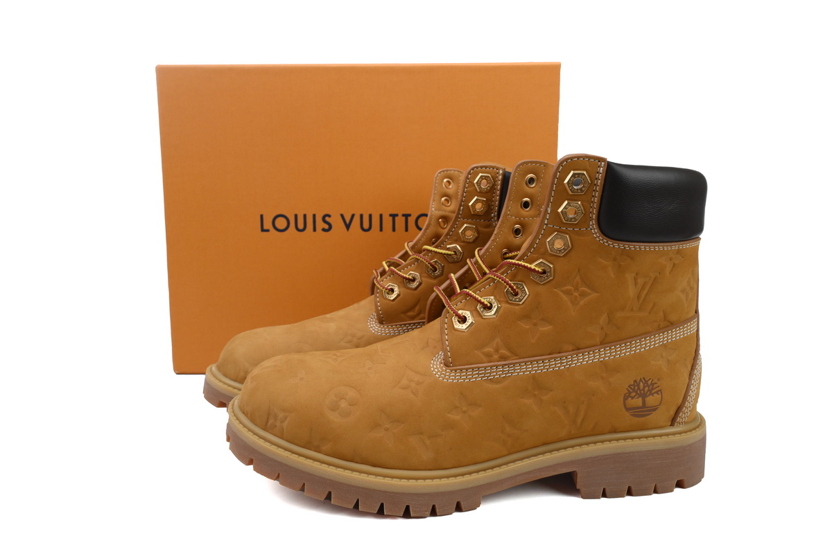 LOUIS VUITTON x Timberland 6-In Ankle Boot Brown
