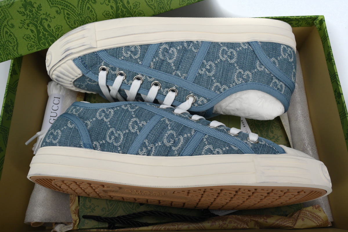 Gucci canvas shoes shell Blue