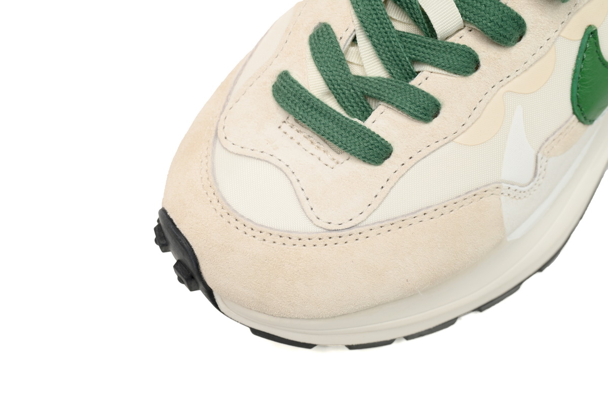 Sacai x Nike VaporWaffle Sesame and Beige Green DD1875-102
