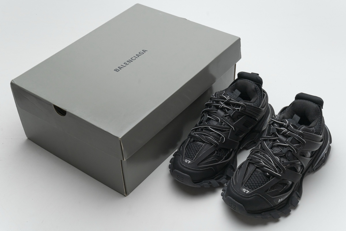 Balenciaga Track Black 555032 W1GB7 1000 (LED)
