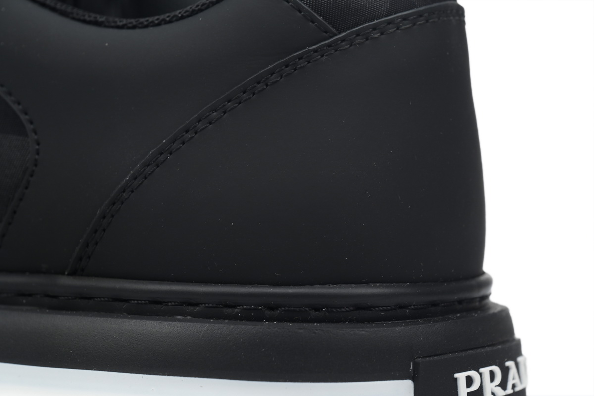 Prada Sneakers Thick bottom black