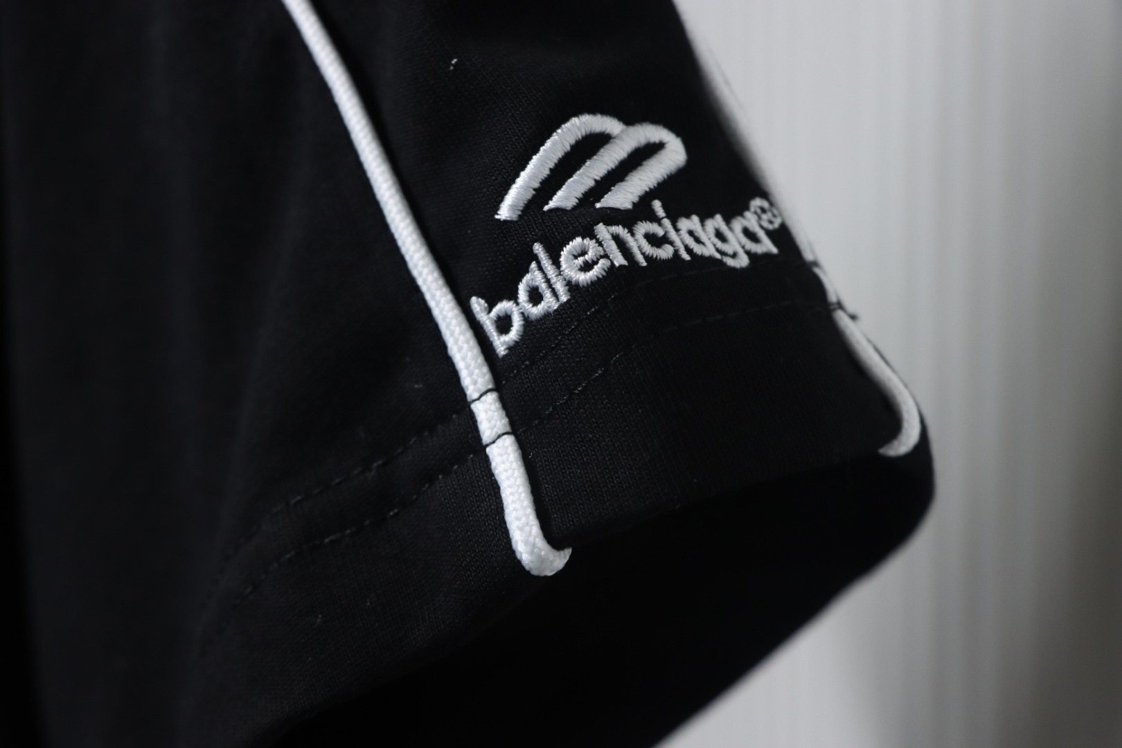 Balenciaga Lion Crest Soccer T-Shirt Black