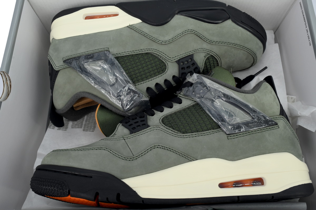 Undefeated x Air Jordan 4 Retro Green Black IB1519-200