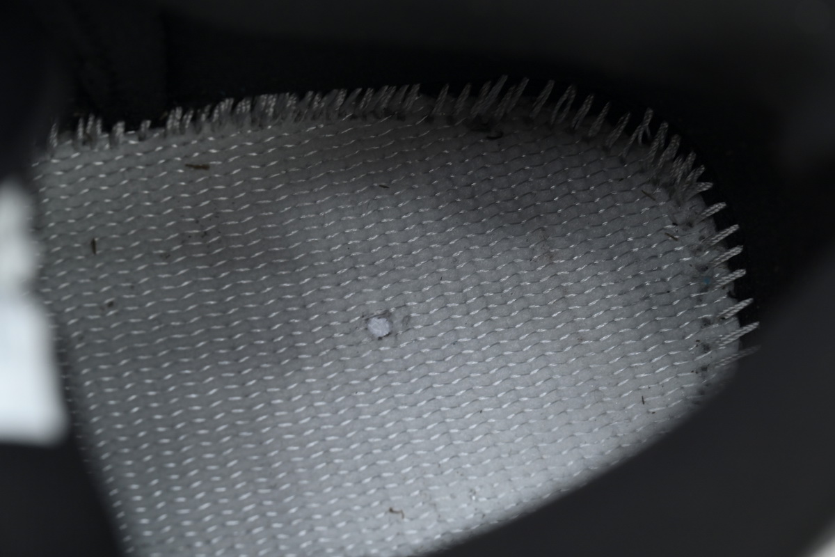 Air Jordan 12 Retro 'University Gold' 130690-070