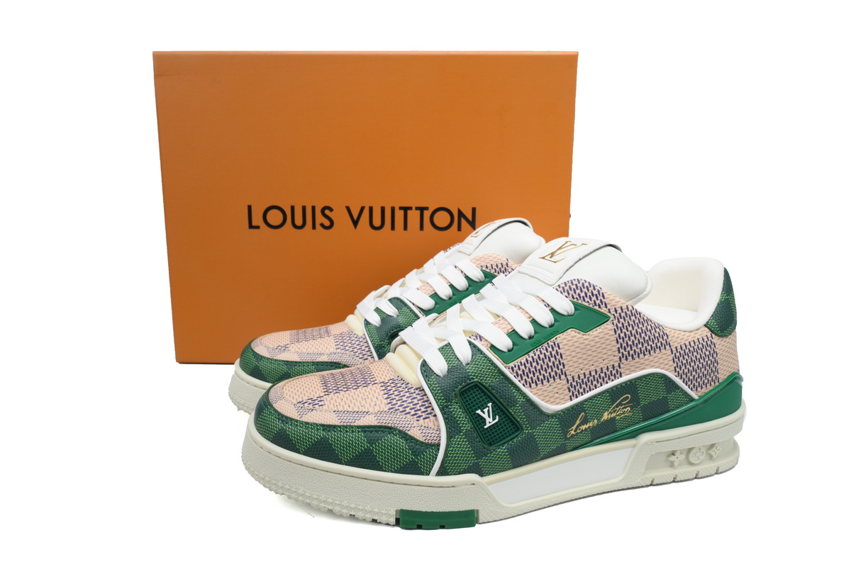 LOUIS VUITTON Trainer White Green