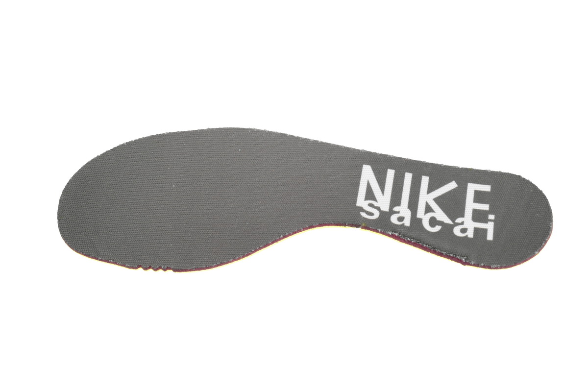 Sacai x Nike VaporWaffle Sesame Black And White Grid CV1363-105