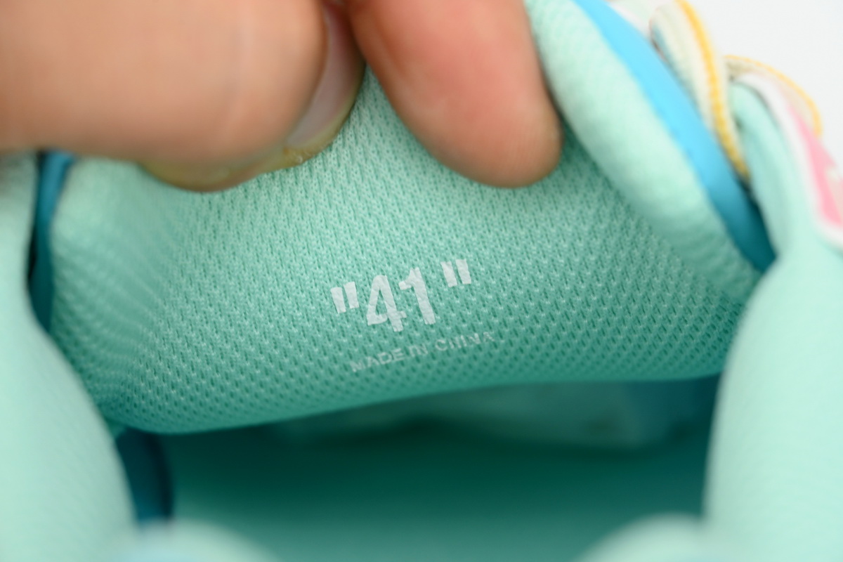 OFF-WHITE Out Of Blue Pink Blue IIA295F24 FAB00 10002